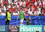 九游应用入口-莱万多夫斯基意外战胜法国队，反败为胜引爆全场！的简单介绍